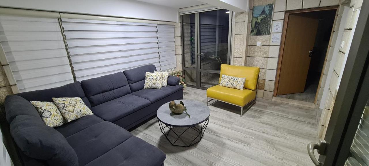 Maria'S Guesthouse - Uphill View Of Nazareth F المظهر الخارجي الصورة