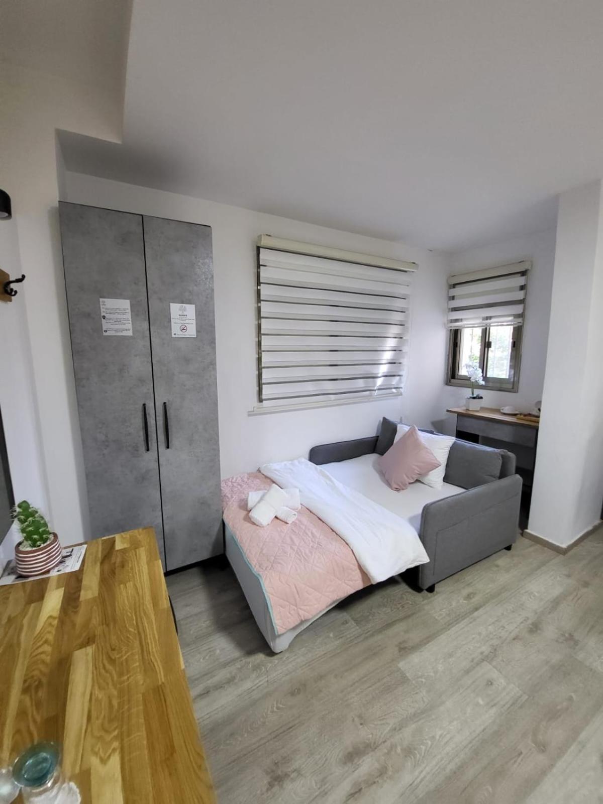 Maria'S Guesthouse - Uphill View Of Nazareth F المظهر الخارجي الصورة
